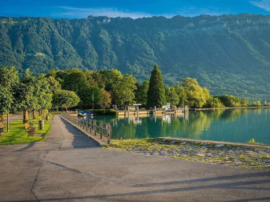 Chalet Mignon - Your Vacation Oasis At Lake Brienz โบนิเกน ภายนอก รูปภาพ